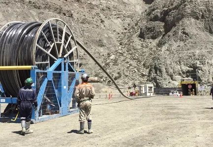 Reemplazo de una Línea de Drenaje en una Mina Subterránea.